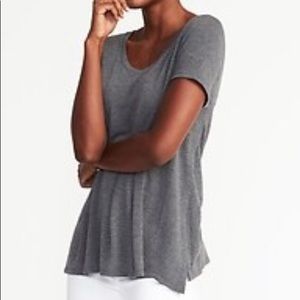 Old Navy Gray Maternity Side Slit Nursing Tee L